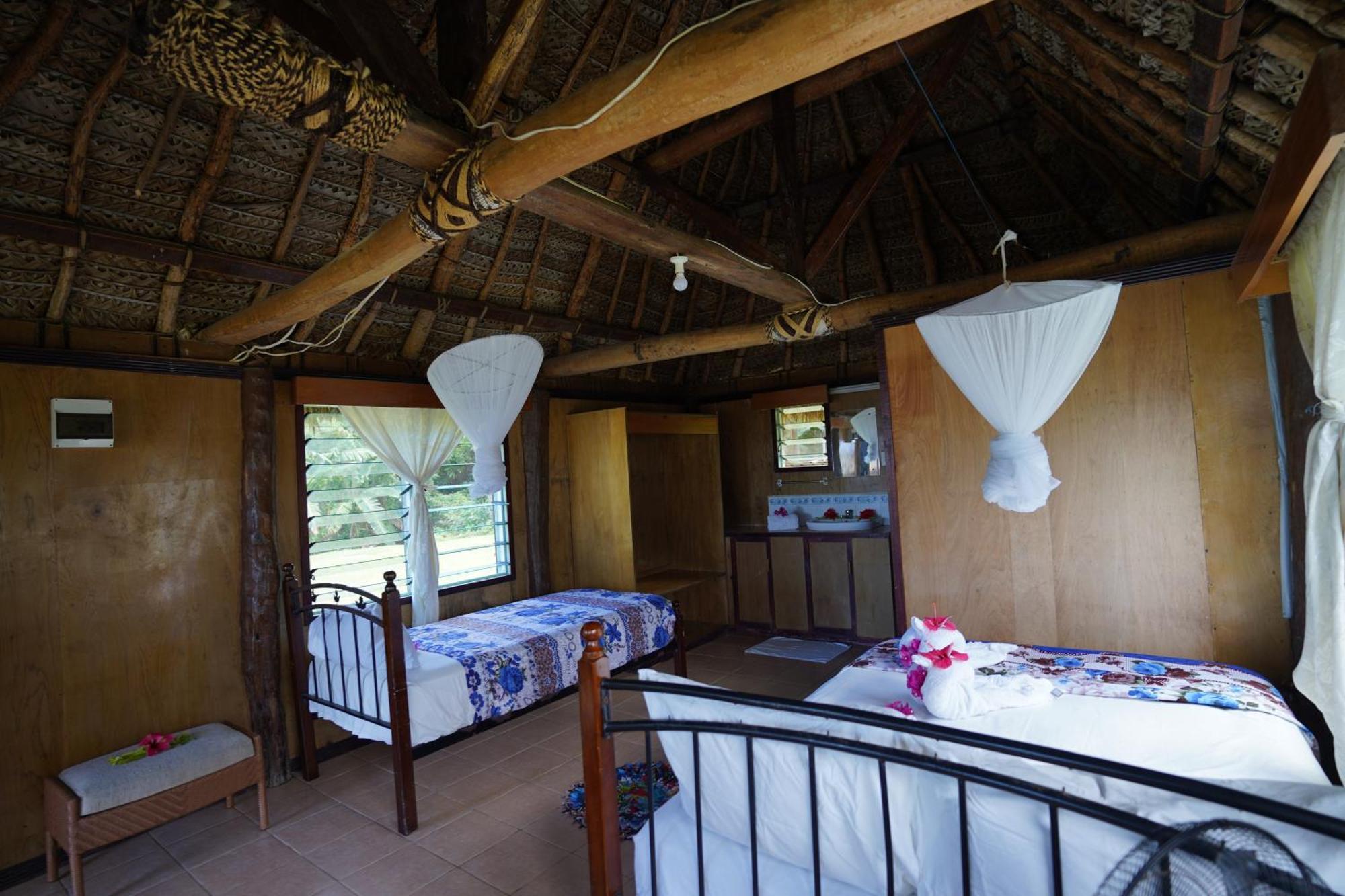 Waya Lailai Eco Haven Hotel Wayasewa Buitenkant foto